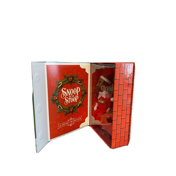 Snoop on the Stoop 12” A Hood Tradition Snoop Dogg Christmas Red Plush Figurine - Picture 6 of 12